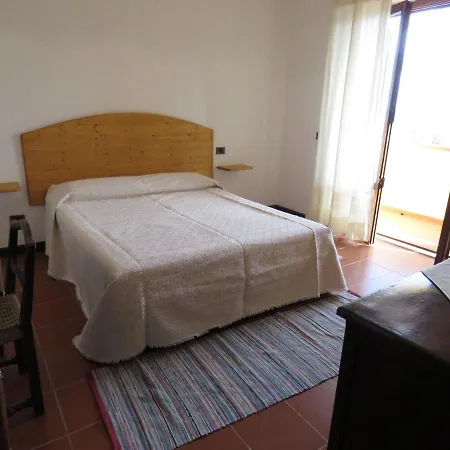 Casa Con Vista Isolotto D'ogliastra لوتْسوراي